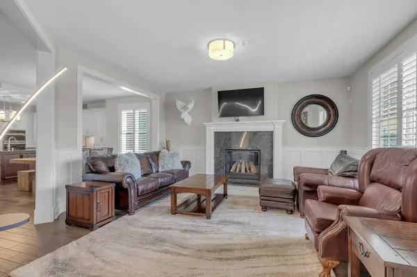6 Cooperstown CT SW, Airdrie, AB T4B2C5