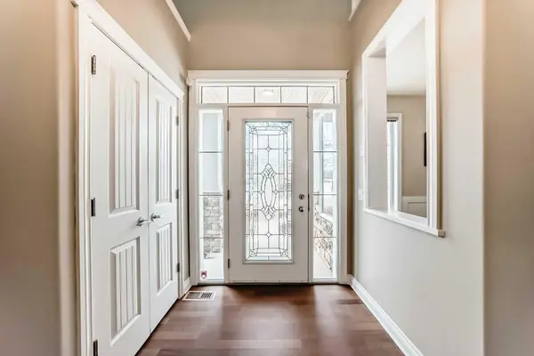 127 Cimarron Park CIR, Okotoks, AB T1S 2H5