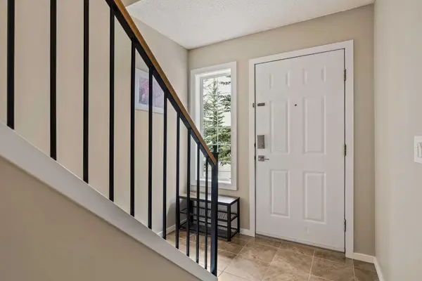 101 Country Hills Villas NW, Calgary, AB T3K4S8