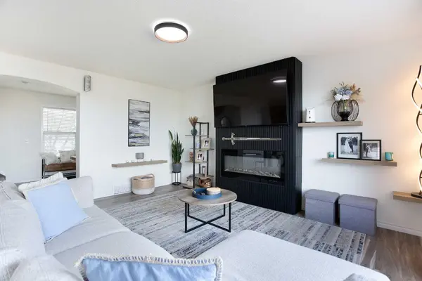 514 Stonegate RD NW, Airdrie, AB T4B3A1