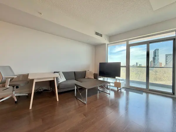 160 Vanderhoof AVE #517, Toronto C11, ON M4G 0B7