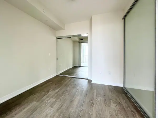 99 John ST #1503, Toronto C01, ON M5V 0S6