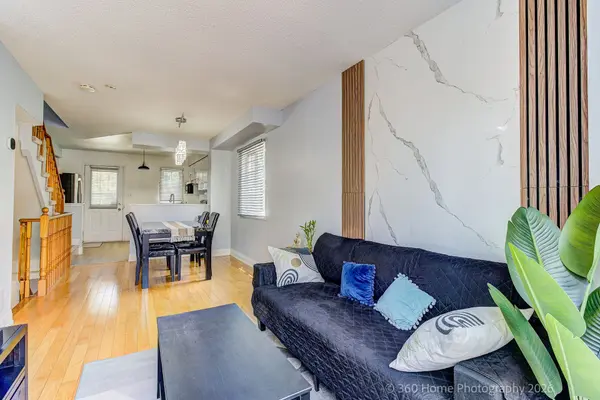 2 Hedge End RD #85, Toronto E11, ON M1B 5Z8
