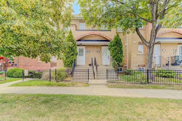 2 Hedge End RD #85, Toronto E11, ON M1B 5Z8