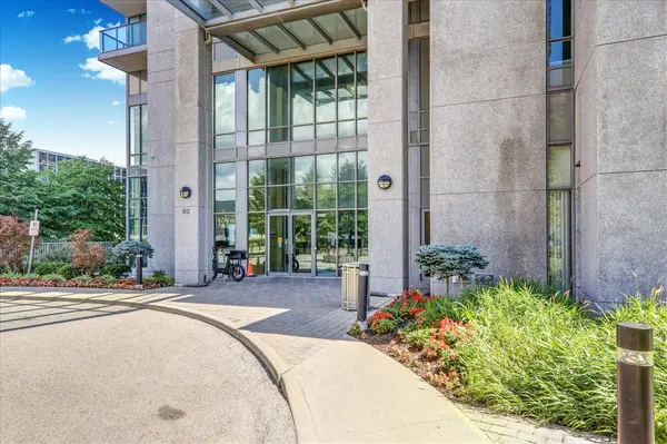 60 Brian Harrison WAY #2904, Toronto E09, ON M1P 5J5