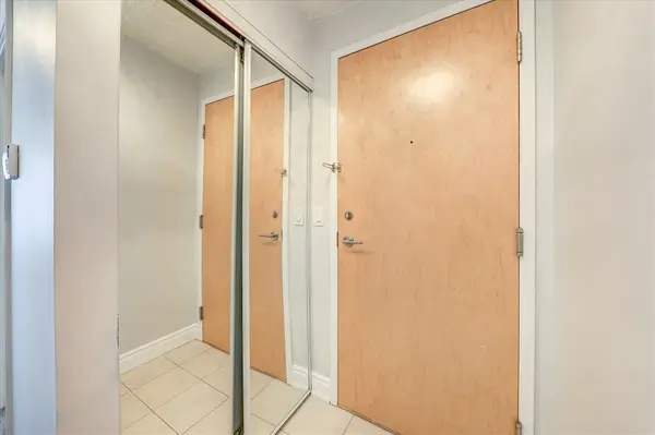 60 Brian Harrison WAY #2904, Toronto E09, ON M1P 5J5
