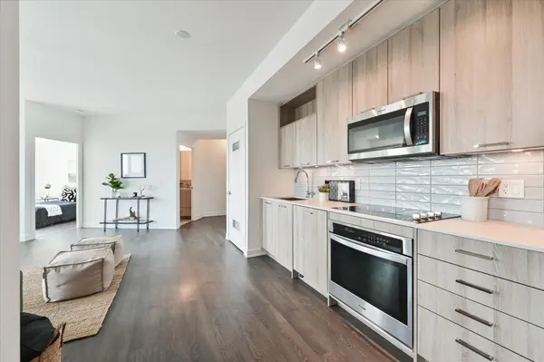 120 Eagle Rock WAY #1006, Vaughan, ON L6A 5C2