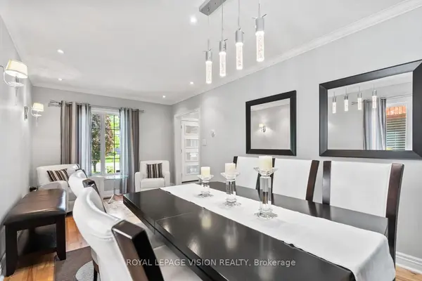 91 Princeton Gate, Vaughan, ON L6A 2S7
