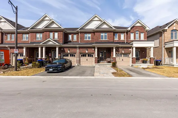 44 Clifford CRES, New Tecumseth, ON L0G 1W0