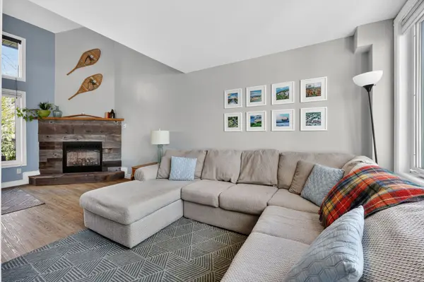 43 Trafalgar RD, Collingwood, ON L9Y 5G4