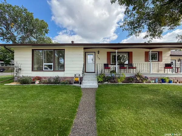 568 Poplar CRESCENT, Shaunavon, SK S0N 2M0