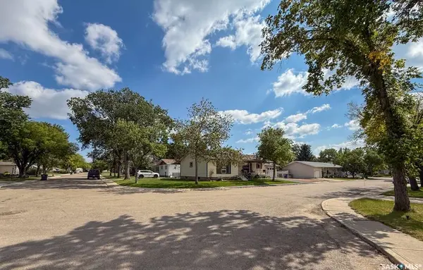 568 Poplar CRESCENT, Shaunavon, SK S0N 2M0