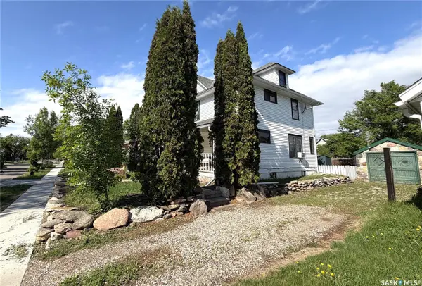 1362 98th STREET, North Battleford, SK S9A 0M2