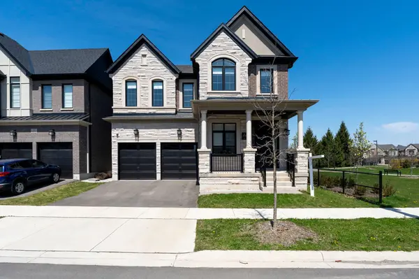 2373 Edward Leaver TRL, Oakville, ON L6M 5M7