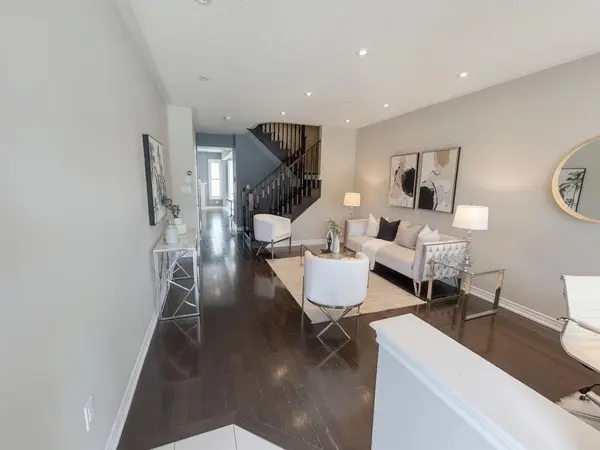 115 Bonnie Braes DR, Brampton, ON L6Y 0Z5