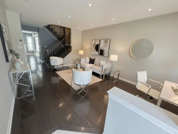 115 Bonnie Braes DR, Brampton, ON L6Y 0Z5