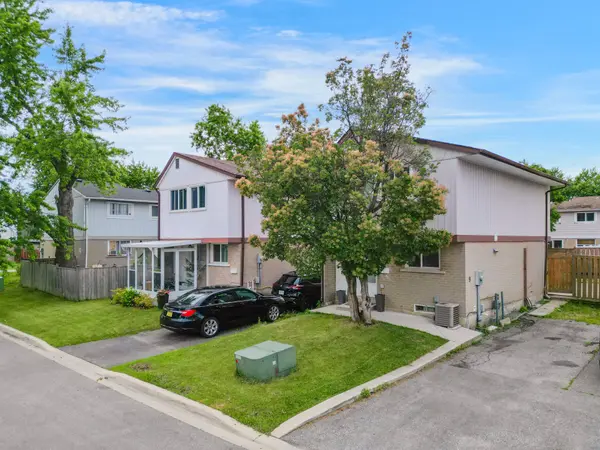 9 Hardcastle CT, Brampton, ON L6S 2B2