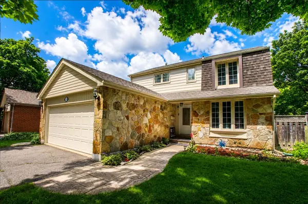 27 Madrid CRES N, Brampton, ON L6S 2X5