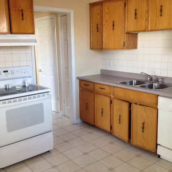 30 Reigate AVE, Brampton, ON L6V 2E3
