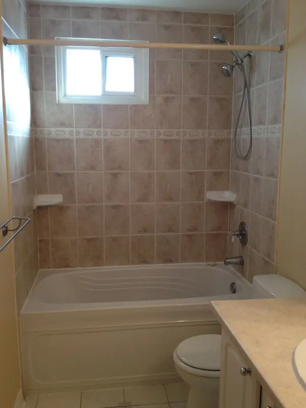 30 Reigate AVE, Brampton, ON L6V 2E3