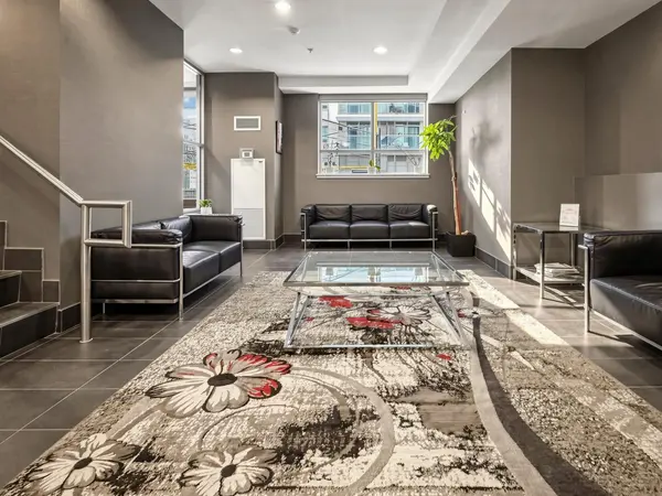 812 Lansdowne AVE #714, Toronto W02, ON M6H 4K5