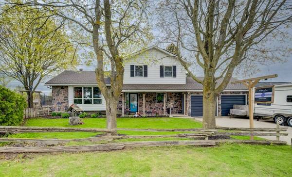 77 2nd Street CRES, Hanover, ON N4N 3K3