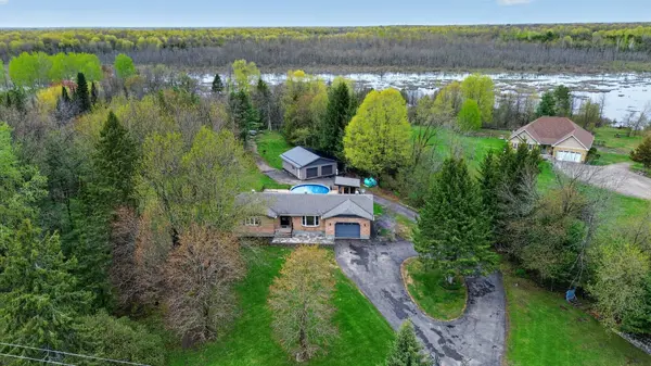 440 County Road 42 RD, Athens, ON K0E 1B0