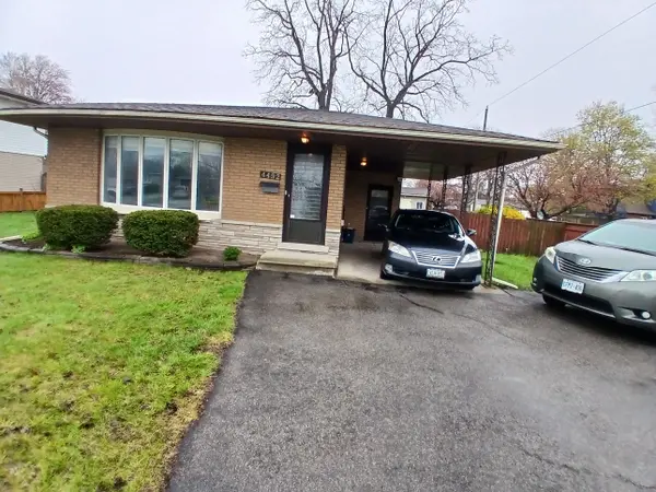 4492 DORCHESTER RD #Main Floor, Niagara Falls, ON L2E 6N4