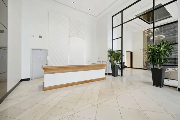 255 Bay ST #106, Ottawa Centre, ON K1R 0C5