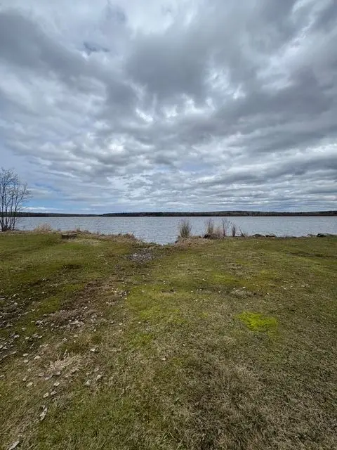 138 Islandview LN S, Chisholm, ON P0H 1Z0