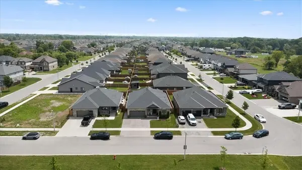 242 JULIA DR, Welland, ON L3C 0E7