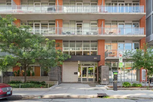 360 McLeod ST #313, Ottawa Centre, ON K2P 1A9