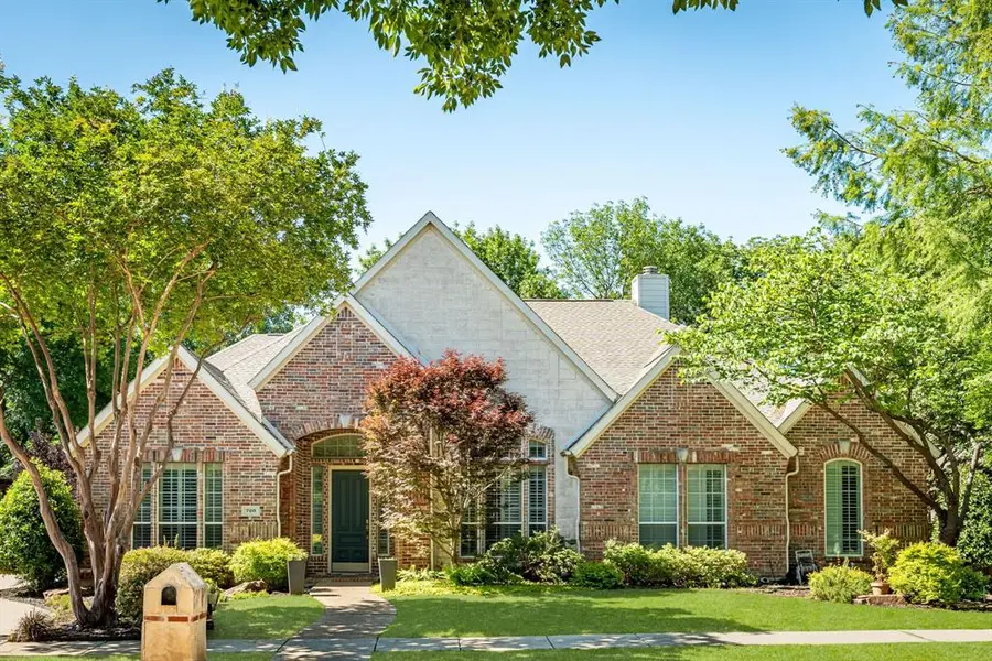 720 Ashley Place, Murphy, TX 75094