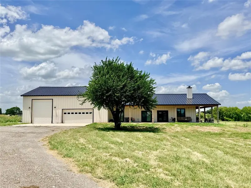 13555 Chisum Road, Sanger, TX 76266