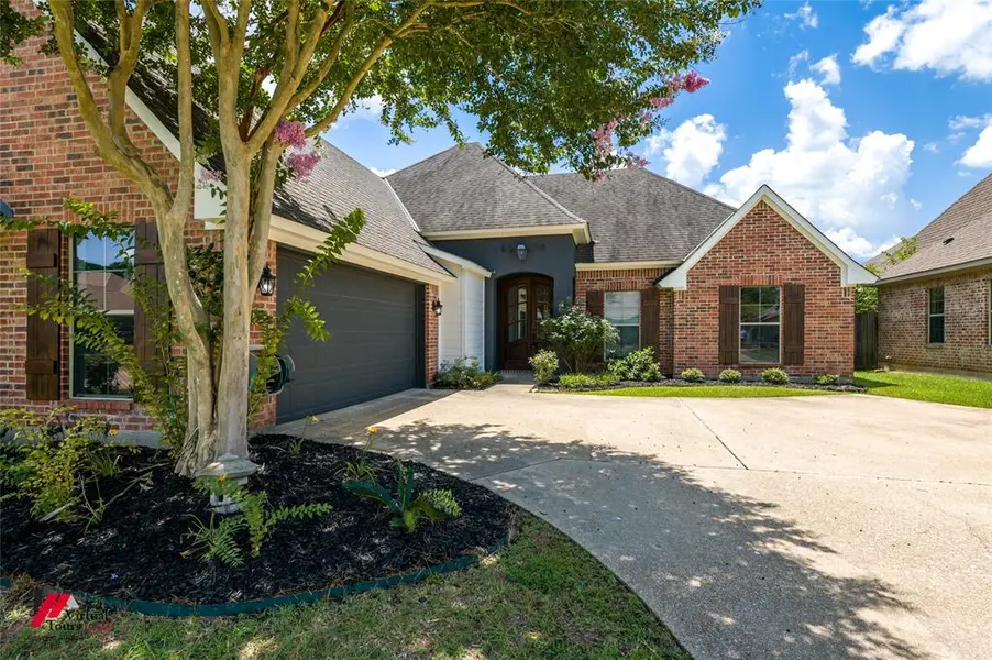 9905 Loveland Court, Shreveport, LA 71106