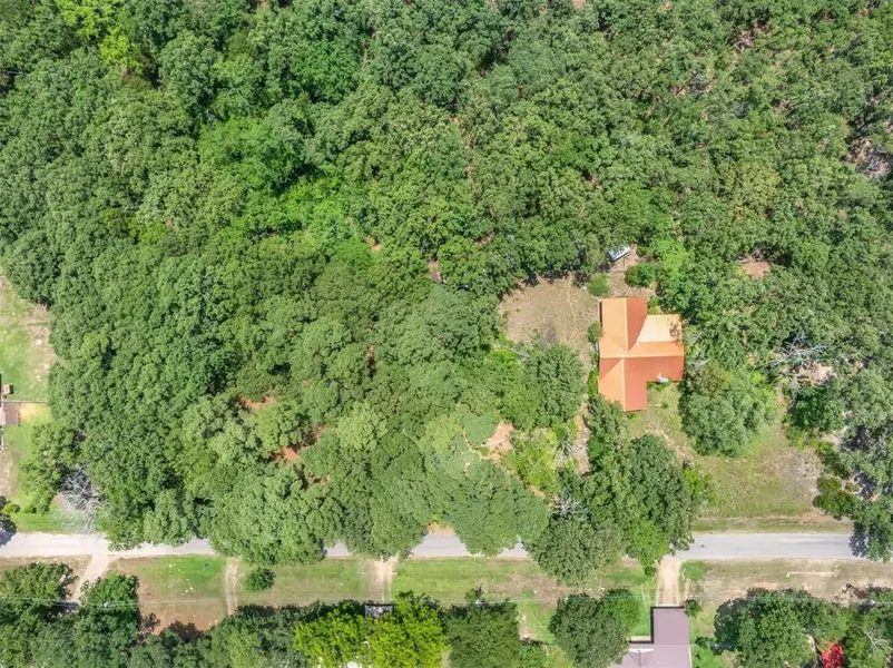136 Vz County Road 2121, Canton, TX 75103