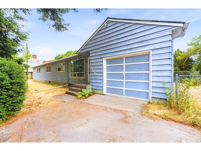1772 SE 135TH AVE, Portland, OR 97233
