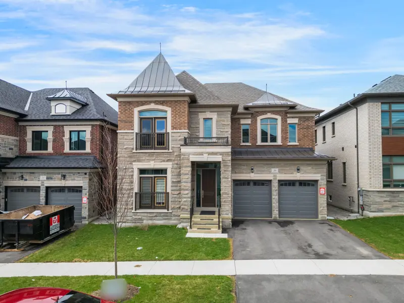 20 Seraville ST, Vaughan, ON L4H 4P7