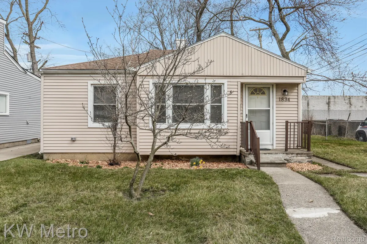 1834 Farrow ST, Ferndale, MI 48220
