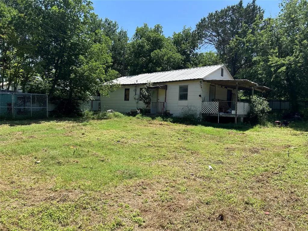 118 County Road 1811, Clifton, TX 76634