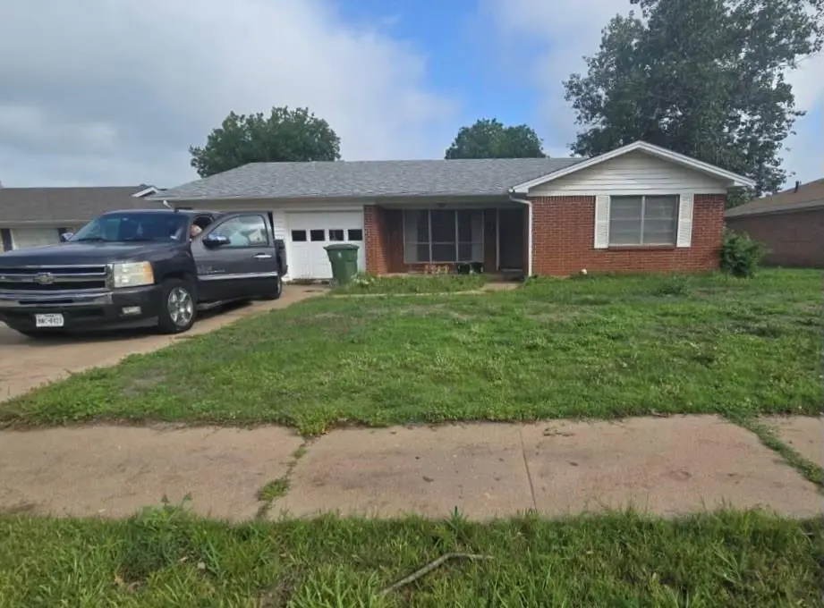 4208 Kingsbury Drive, Wichita Falls, TX 76309