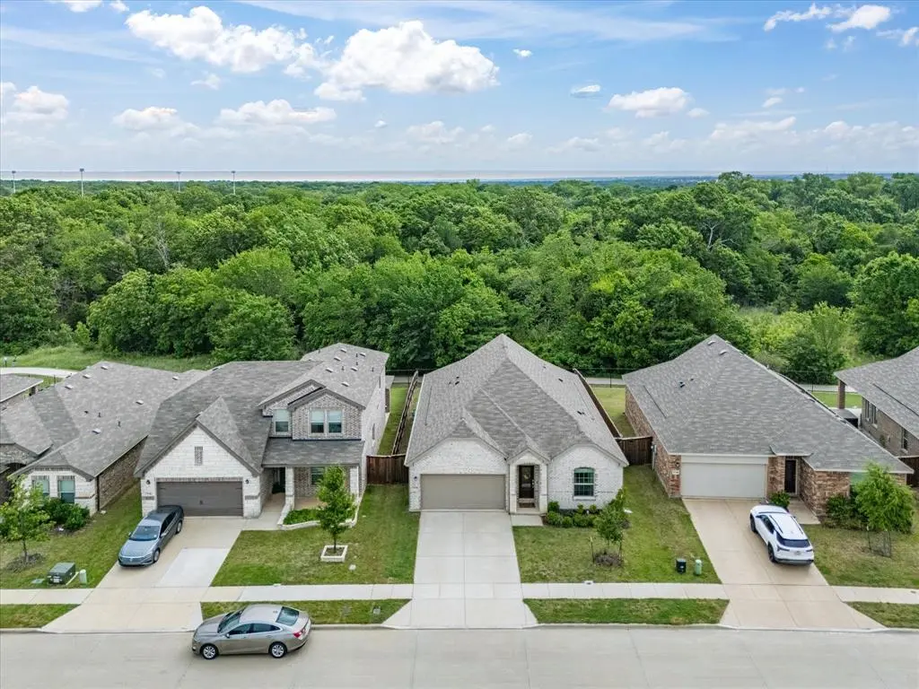 3512 Maroon Creek Road, Aubrey, TX 76227