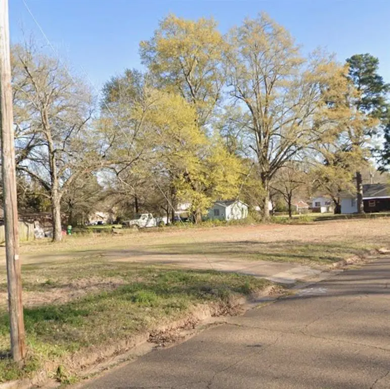 1102 Waterall Street, Texarkana, TX 75501