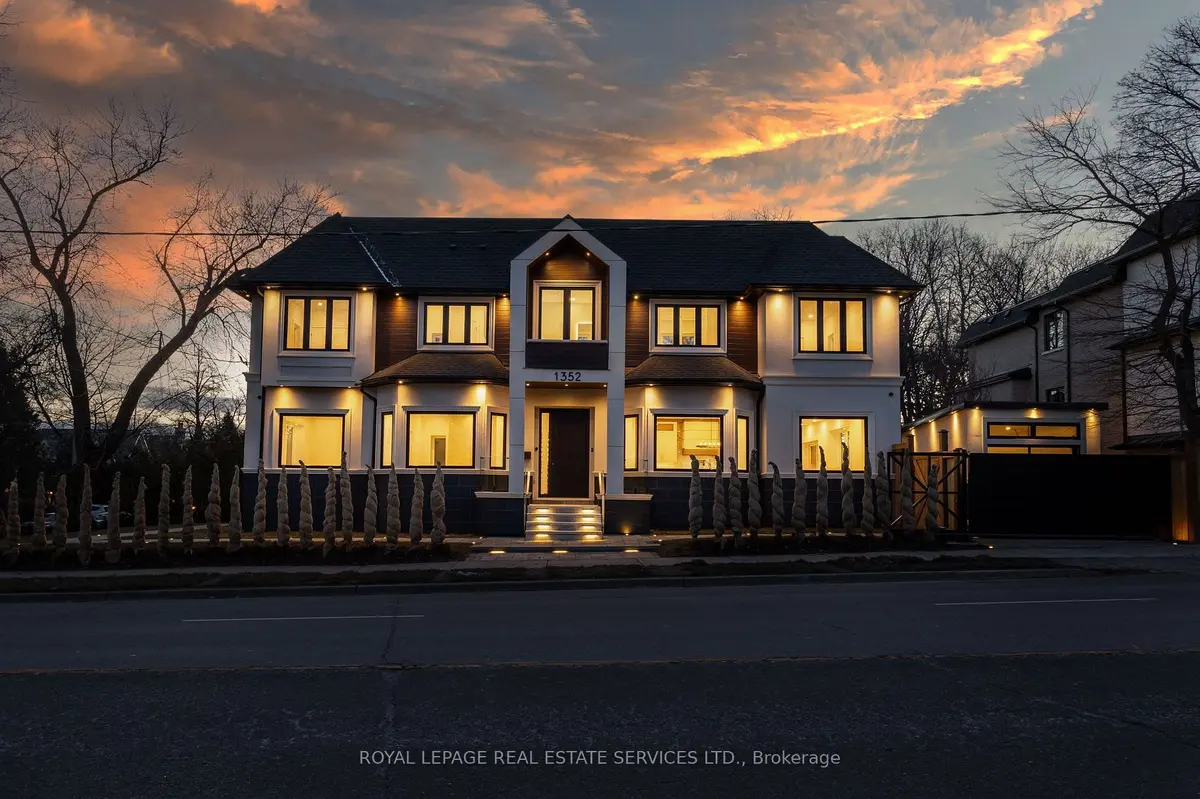 1352 Mount Pleasant RD, Toronto C04, ON M4N 2T5