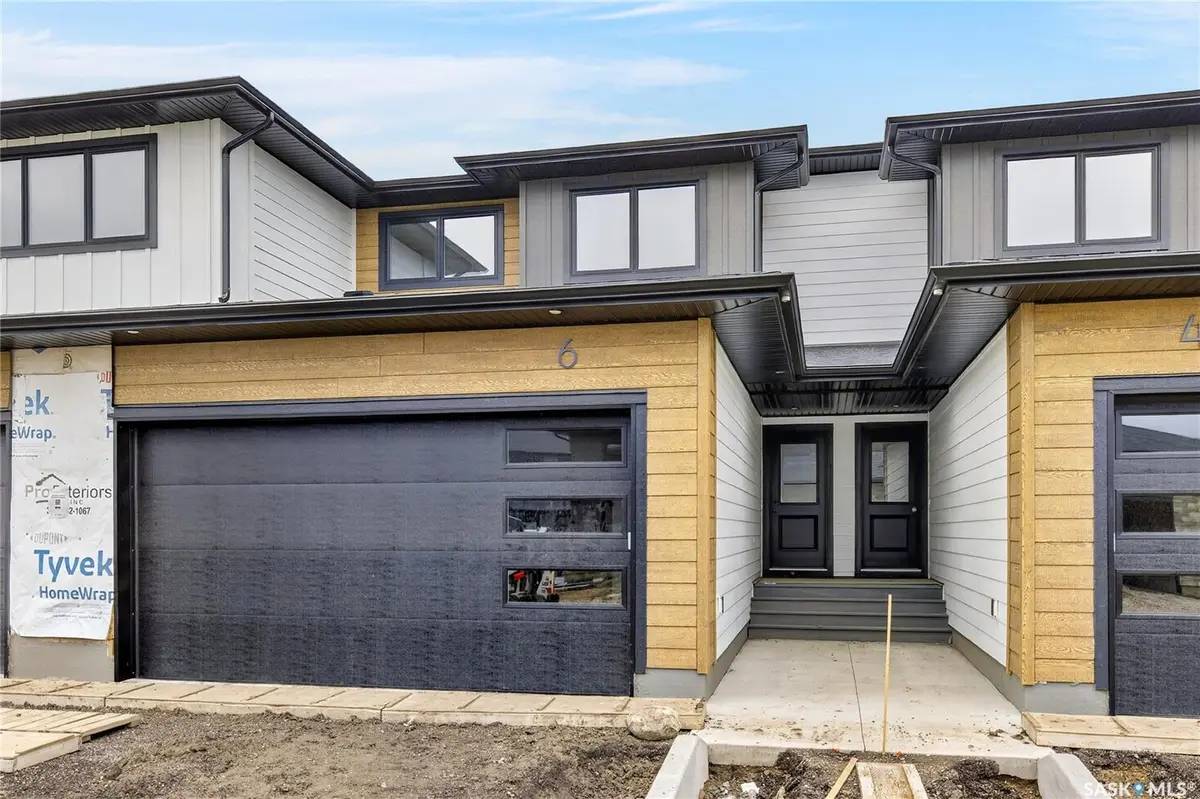 830 Brighton BOULEVARD #6, Saskatoon, SK S7V 2A8