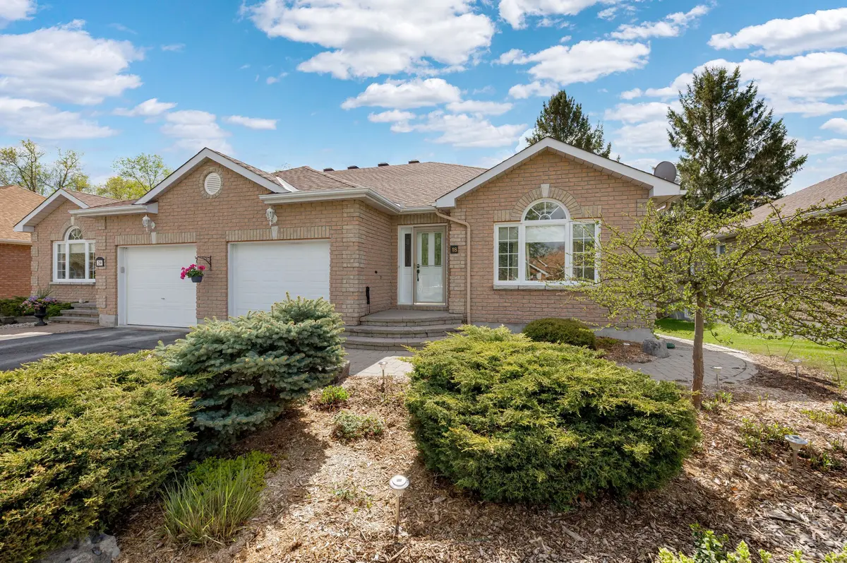 18 Dr. Gordon CRES, North Grenville, ON K0G 1J0
