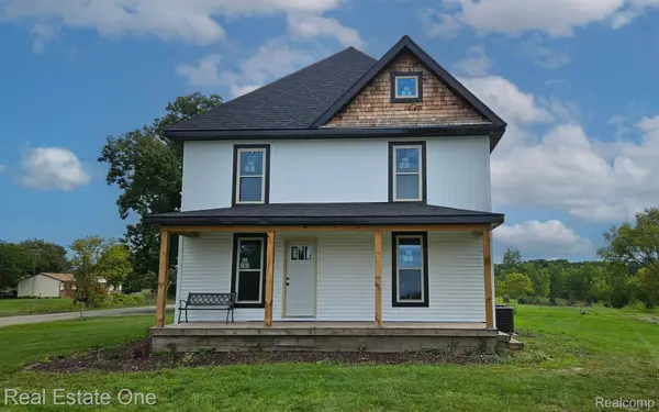 12007 SEYMOUR RD, Argentine Twp, MI 48436