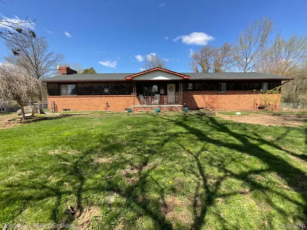 46444 WEAR RD, Sumpter Twp, MI 48111