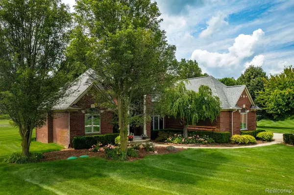 69493 MEADOWBROOK LN,  Bruce Twp,  MI 48065