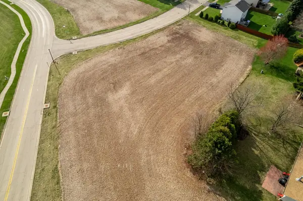 886 White Chapel Lane, Rockford, IL 61108